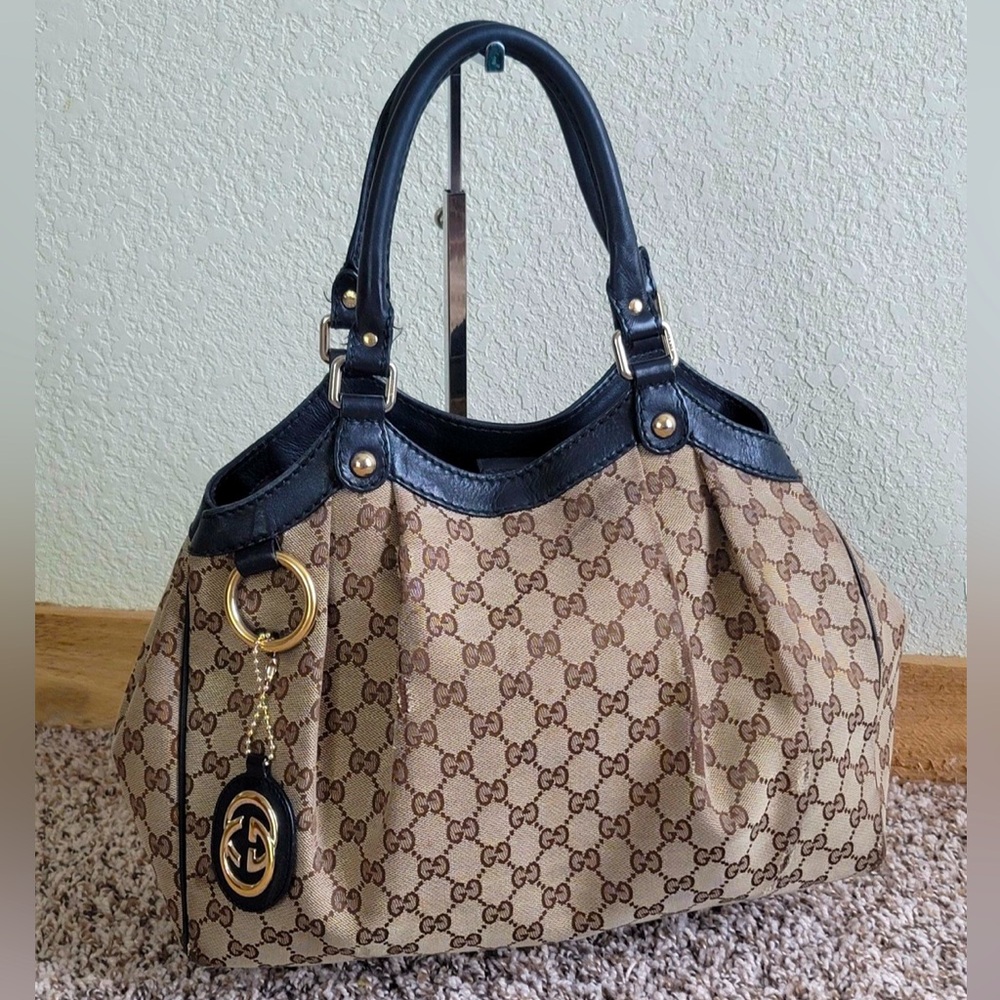 *SOLD* Authentic Gucci Sukey GG Canvas Handbag